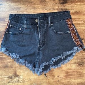 Forever 21 shorts size 25